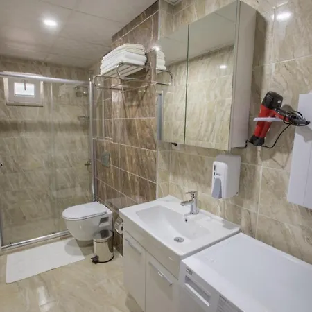 Lejlighedshotel Elanis 3*