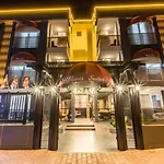 Aparthotel Elanis