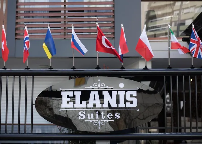 Elanis Aparthotel 4*
