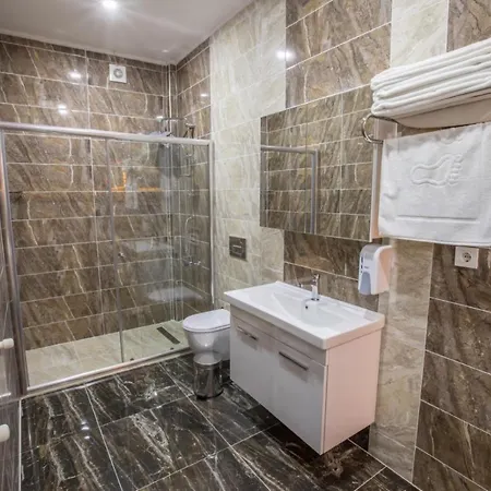 Elanis Aparthotel