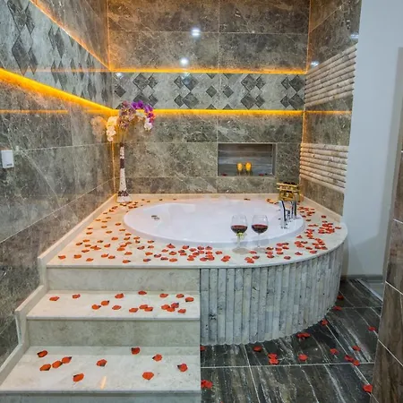 Elanis Aparthotel